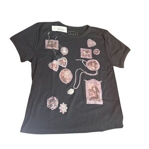 Kids Black Graphic T-Shirt FT W as dress up baby te size large